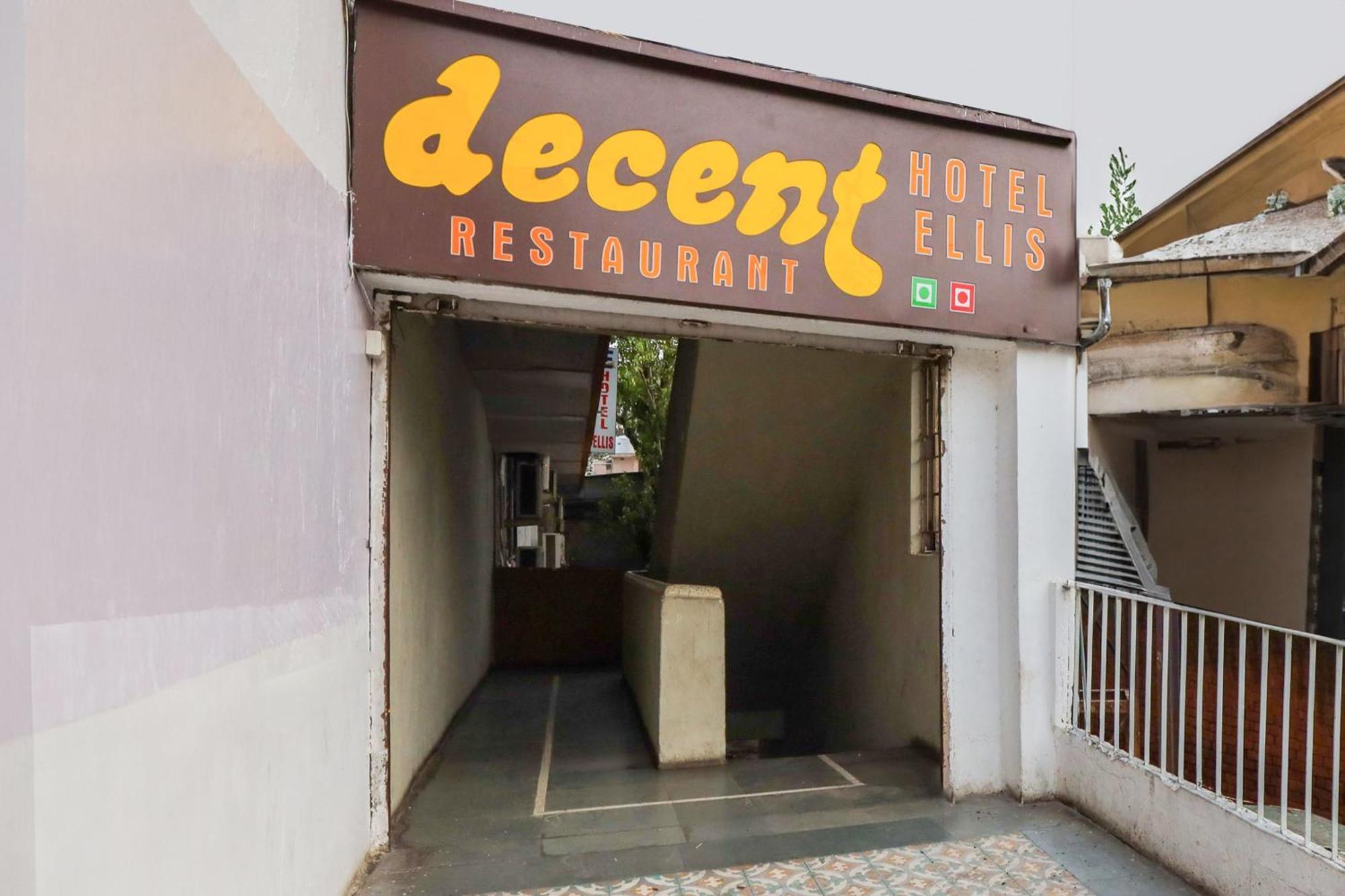Hotel O Ellis Ahmedabad Exterior photo