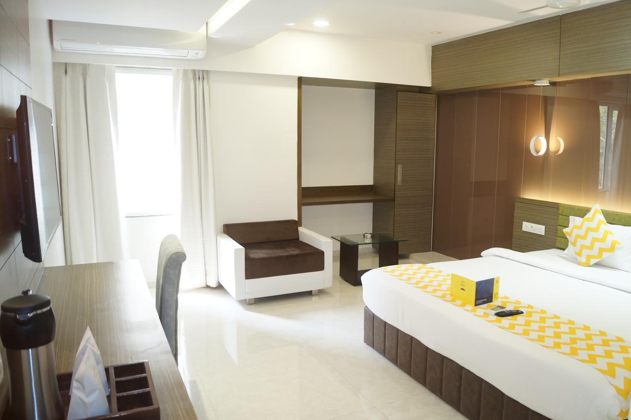 Hotel O Ellis Ahmedabad Exterior photo